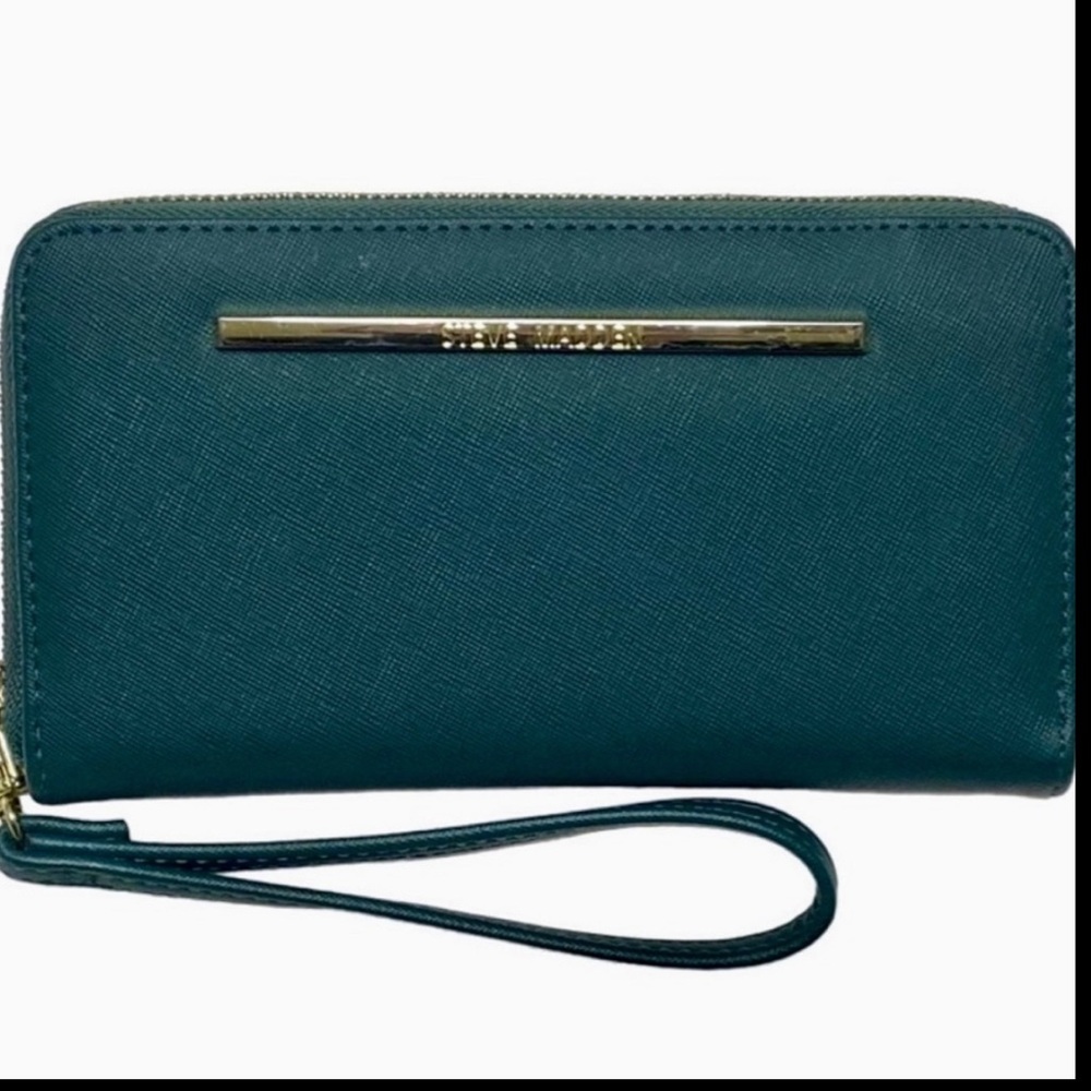Steve Madden Emerald Green Zip Around Wallet Wristlet